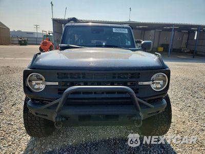 Piąte zdjęcie samochodu w środku: 2022 FORD BRONCO BASE VIN:1FMDE5BH2NLB07118 - miniatura