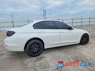 Trzecie zdjęcie samochodu z tyłu: 2015 BMW 328 XI VIN:WBA3B3C52FF548813 - miniatura