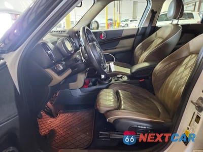 Zdjęcie 7 z 12 samochodu: 2019 MINI COOPER S CLUBMAN VIN:WMWLN9C50K2E51608 - miniatura
