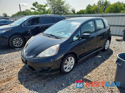 2010 HONDA FIT SPORT JHMGE8G42AC002712 - główne zdjęcie licytacji z USA - miniatura