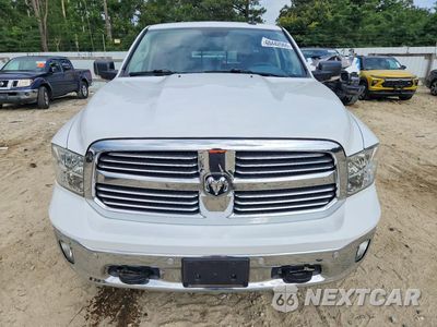 Piąte zdjęcie samochodu w środku: 2016 RAM 1500 SLT VIN:3C6RR7LT6GG271184 - miniatura
