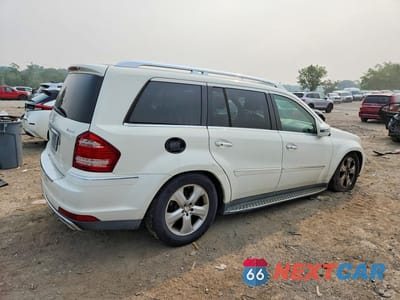 Trzecie zdjęcie samochodu z tyłu: 2012 MERCEDES-BENZ GL 450 4MATIC VIN:4JGBF7BE4CA775467 - miniatura