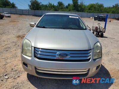 Piąte zdjęcie samochodu w środku: 2008 FORD FUSION SEL VIN:3FAHP08148R213188 - miniatura