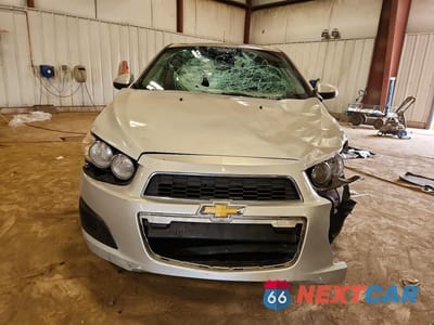 Piąte zdjęcie samochodu w środku: 2012 CHEVROLET SONIC LT VIN:1G1JC5SH7C4105863 - miniatura