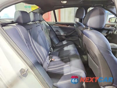 Zdjęcie 10 z 12 samochodu: 2017 BMW 530 I VIN:WBAJA5C38HWA35480 - miniatura
