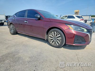 Czwarte zdjęcie samochodu z boku: 2024 NISSAN ALTIMA SV VIN:1N4BL4DVXRN344065 - miniatura