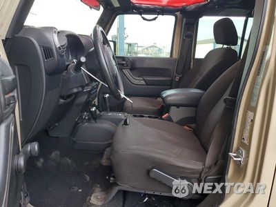 Zdjęcie 7 z 14 samochodu: 2017 JEEP WRANGLER UNLIMITED SPORT VIN:1C4BJWDG1HL597802 - miniatura
