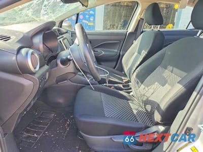 Zdjęcie 7 z 12 samochodu: 2023 NISSAN VERSA S VIN:3N1CN8DVXPL846316 - miniatura