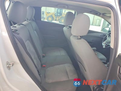 Zdjęcie 10 z 12 samochodu: 2019 CHEVROLET SONIC VIN:1G1JG6SB8K4124930 - miniatura