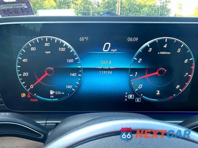 Zdjęcie 8 z 13 samochodu: 2020 MERCEDES-BENZ GLE 350 4MATIC VIN:4JGFB4KE0LA187853 - miniatura