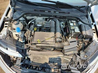 Zdjęcie 11 z 12 samochodu: 2018 VOLKSWAGEN JETTA SE VIN:3VWDB7AJ7JM248656 - miniatura