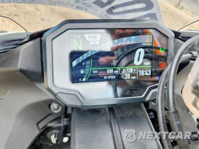 Zdjęcie 7 z 9 samochodu: 2026 KAWASAKI ZX636 K VIN:JKBZXJK11TA015495 - miniatura