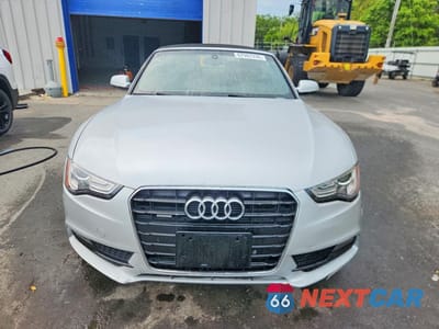 Piąte zdjęcie samochodu w środku: 2014 AUDI A5 PREMIUM PLUS VIN:WAULFAFH6EN013969 - miniatura