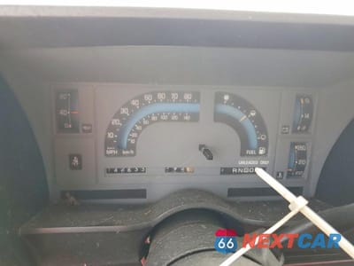 Zdjęcie 9 z 12 samochodu: 1991 CHEVROLET BLAZER S10 VIN:1GNCS18ZXM8265457 - miniatura