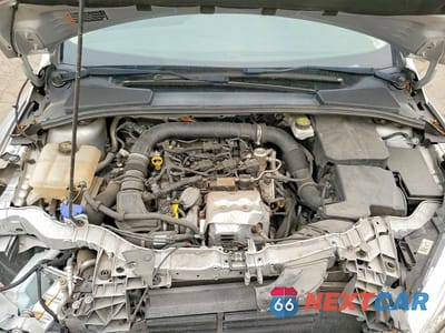 Zdjęcie 11 z 12 samochodu: 2018 FORD FOCUS SE VIN:1FADP3FE0JL254248 - miniatura