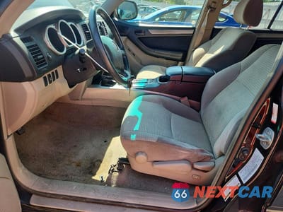 Zdjęcie 7 z 13 samochodu: 2004 TOYOTA 4RUNNER SR5 VIN:JTEBU14R840036399 - miniatura