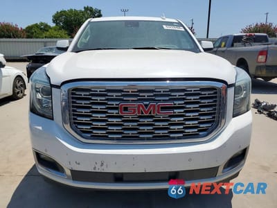Piąte zdjęcie samochodu w środku: 2020 GMC YUKON XL DENALI VIN:1GKS1HKJ6LR175061 - miniatura