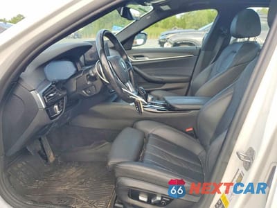Zdjęcie 7 z 12 samochodu: 2022 BMW 530 XI VIN:WBA13BJ00NWX59397 - miniatura