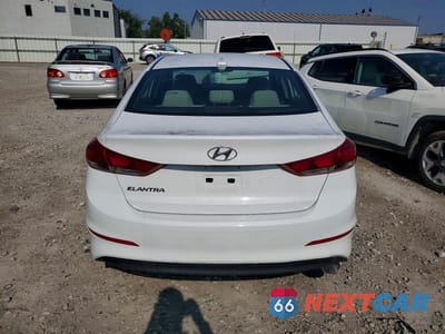 Zdjęcie 6 z 12 samochodu: 2017 HYUNDAI ELANTRA SE VIN:5NPD84LF9HH002314 - miniatura