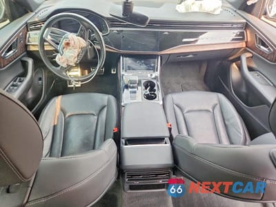 Zdjęcie 8 z 14 samochodu: 2020 AUDI Q8 PREMIUM PLUS S-LINE VIN:WA1EVAF10LD019345 - miniatura