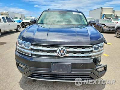 Piąte zdjęcie samochodu w środku: 2018 VOLKSWAGEN ATLAS SE VIN:1V2CR2CA1JC570879 - miniatura