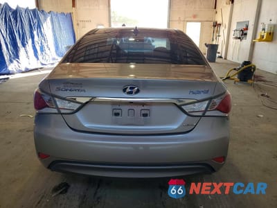 Zdjęcie 6 z 12 samochodu: 2014 HYUNDAI SONATA HYBRID VIN:KMHEC4A40EA105012 - miniatura