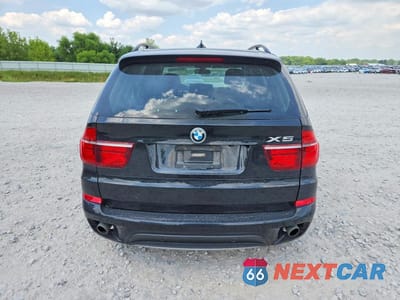 Zdjęcie 6 z 13 samochodu: 2013 BMW X5 XDRIVE35D VIN:5UXZW0C56D0B93632 - miniatura