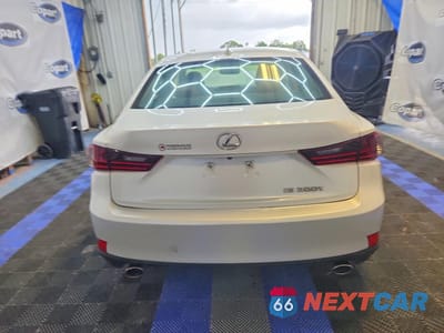 Zdjęcie 6 z 12 samochodu: 2016 LEXUS IS 200T VIN:JTHBA1D23G5013103 - miniatura