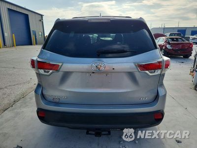 Zdjęcie 6 z 14 samochodu: 2015 TOYOTA HIGHLANDER XLE VIN:5TDKKRFH7FS084778 - miniatura