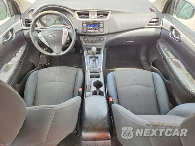 Zdjęcie 8 z 12 samochodu: 2016 NISSAN SENTRA S VIN:3N1AB7AP9GY310329 - miniatura