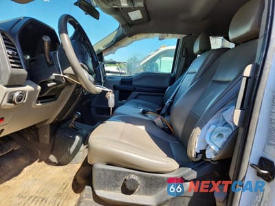 Zdjęcie 7 z 13 samochodu: 2019 FORD F550 SUPER DUTY VIN:1FD0X5HTXKEC84858 - miniatura