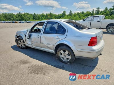 Drugie zdjęcie samochodu z przodu: 2002 VOLKSWAGEN JETTA GLS TDI VIN:3VWSP69M62M108987 - miniatura