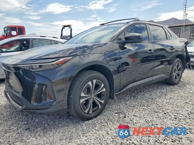 2024 TOYOTA BZ4X XLE JTMABACA0RA077645 - główne zdjęcie licytacji z USA - miniatura