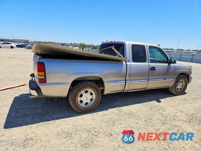 Trzecie zdjęcie samochodu z tyłu: 2000 GMC NEW SIERRA C1500 VIN:1GTEC19T6YZ329664 - miniatura