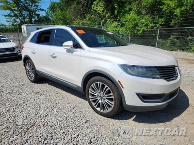 Czwarte zdjęcie samochodu z boku: 2016 LINCOLN MKX RESERVE VIN:2LMTJ8LR8GBL37110 - miniatura