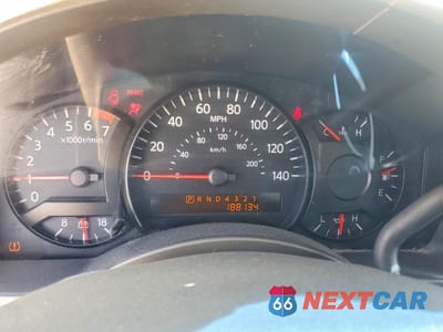 Zdjęcie 9 z 12 samochodu: 2004 NISSAN TITAN XE/SE/LE VIN:1N6AA06A34N520538 - miniatura