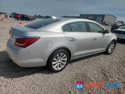 Trzecie zdjęcie samochodu z tyłu: 2016 BUICK LACROSSE VIN:1G4GB5G37GF125523 - miniatura