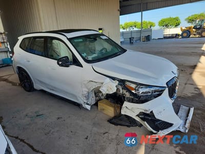 Czwarte zdjęcie samochodu z boku: 2023 BMW X1 XDRIVE28I VIN:WBX73EF07P5X64308 - miniatura