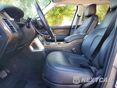 Zdjęcie 7 z 13 samochodu: 2018 LAND ROVER RANGE ROVER HSE VIN:SALGS2SV5JA384553 - miniatura