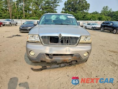 Piąte zdjęcie samochodu w środku: 2005 LINCOLN AVIATOR VIN:5LMEU88H05ZJ16524 - miniatura