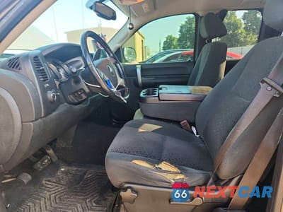 Zdjęcie 7 z 12 samochodu: 2008 CHEVROLET SILVERADO K1500 VIN:2GCEK190581102970 - miniatura