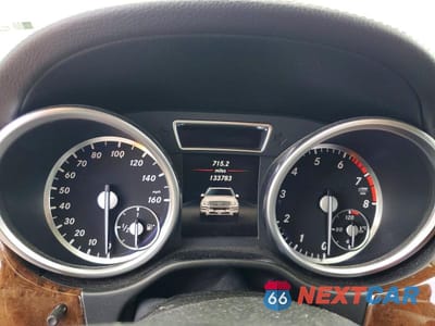 Zdjęcie 9 z 12 samochodu: 2014 MERCEDES-BENZ ML 550 4MATIC VIN:4JGDA7DB3EA374862 - miniatura