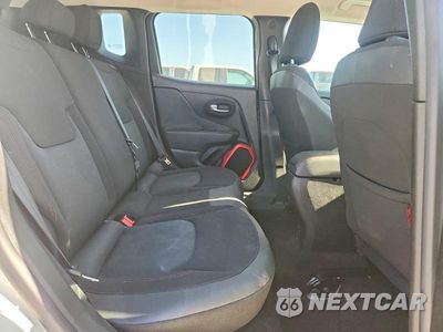 Zdjęcie 10 z 12 samochodu: 2016 JEEP RENEGADE TRAILHAWK VIN:ZACCJBCT3GPC45990 - miniatura