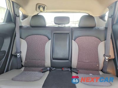 Zdjęcie 10 z 13 samochodu: 2011 HYUNDAI TUCSON GLS VIN:KM8JU3AC6BU261837 - miniatura
