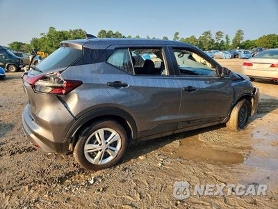 Trzecie zdjęcie samochodu z tyłu: 2025 NISSAN KICKS PLAY S VIN:3N1CP5BV4SL492930 - miniatura