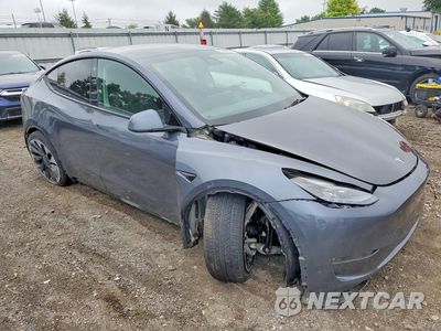 Czwarte zdjęcie samochodu z boku: 2021 TESLA MODEL Y VIN:5YJYGDEF1MF189347 - miniatura