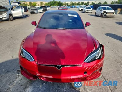 Piąte zdjęcie samochodu w środku: 2025 TESLA MODEL S VIN:5YJSA1E61SF548456 - miniatura
