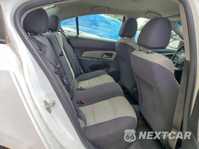 Zdjęcie 10 z 12 samochodu: 2014 CHEVROLET CRUZE LS VIN:1G1PA5SG9E7223809 - miniatura