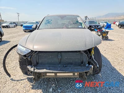 Piąte zdjęcie samochodu w środku: 2023 AUDI Q5 PREMIUM PLUS 45 VIN:WA1EAAFY1P2067320 - miniatura