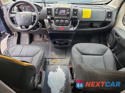Zdjęcie 8 z 13 samochodu: 2020 RAM PROMASTER - DELIVERY VAN VIN:3C6URVJG8LE136167 - miniatura